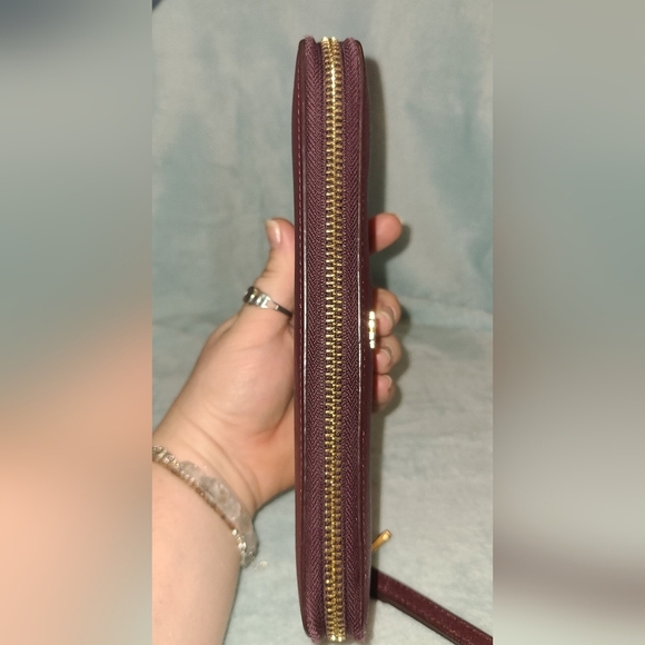 Tory Burch Long Wallet - Picture 5 of 14